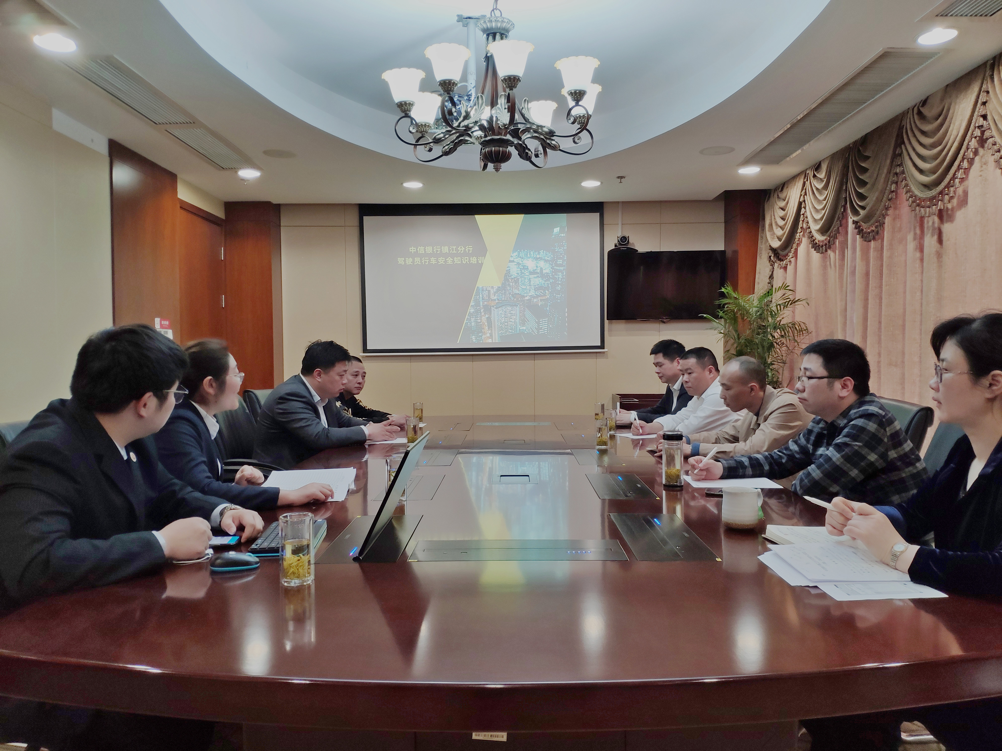 安全驾驶培训.jpg